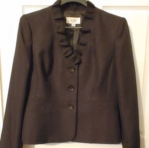 Le Suit 14P Black Suit: Jacket and Skirt